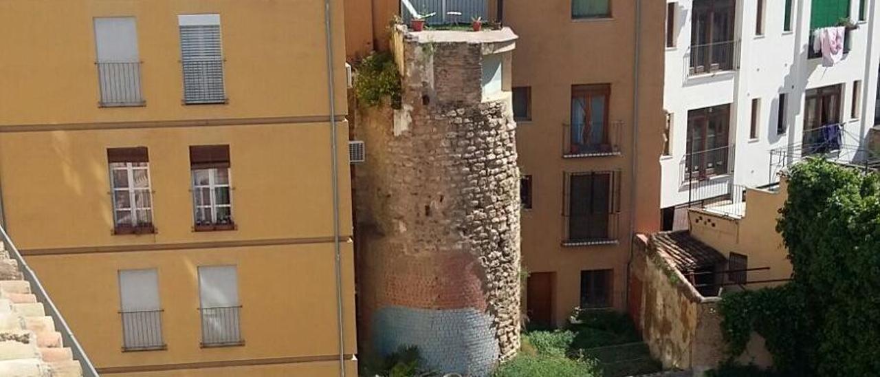 Cultura dice que la muralla árabe empezará a salir del abandono esta legislatura