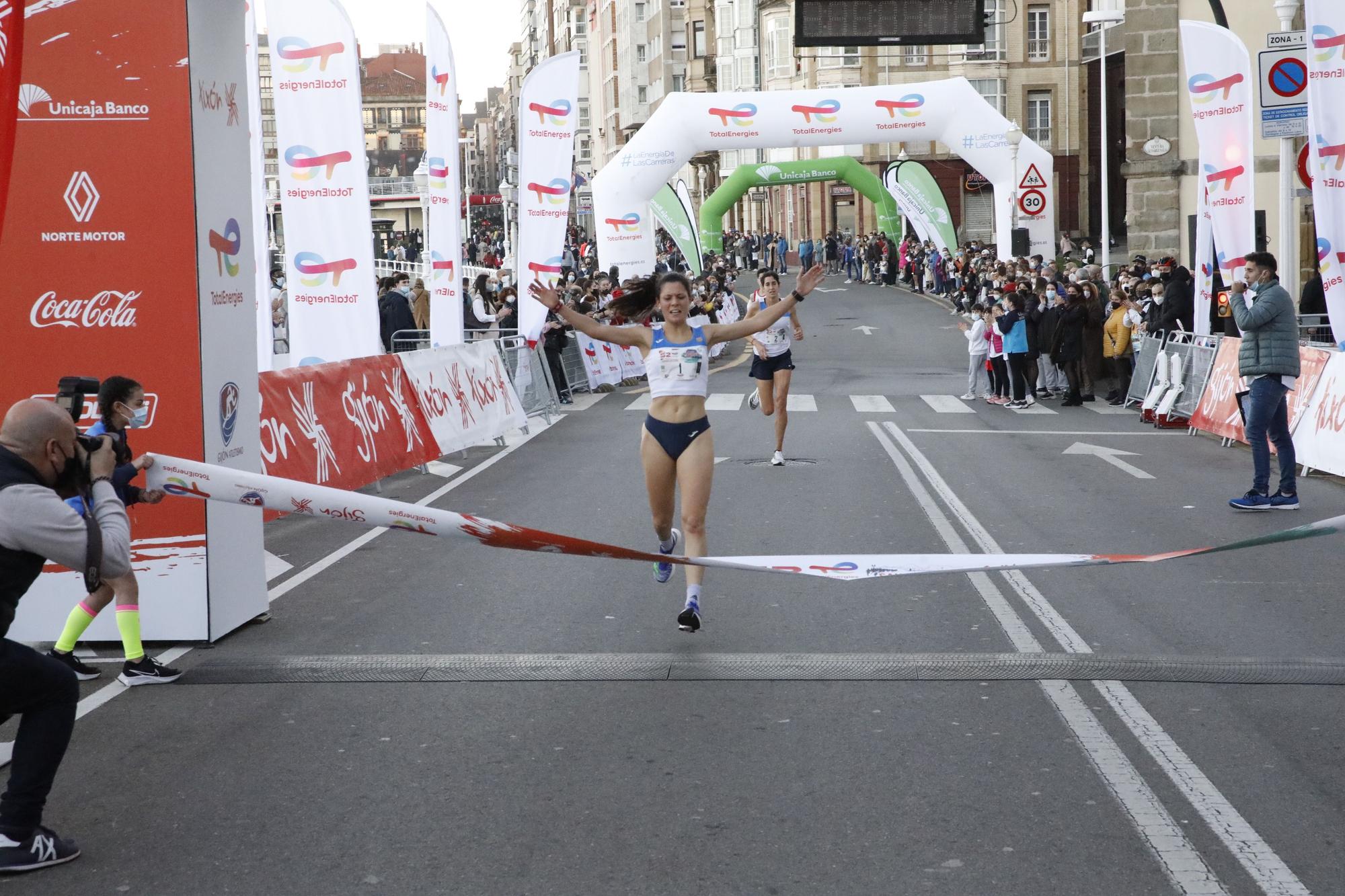 En imágenes: Así ha sido la victoria de Bakkali en la San Silvestre de Gijón