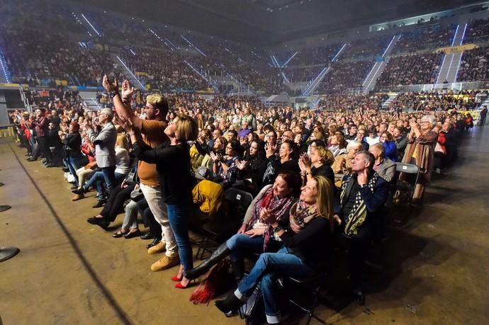 13-12-2019 LAS PALMAS DE GRAN CANARIA.  Concierto Raphael (Tour Raphael Resinphónico) en el Gran Canaria Arena. Fotógrafo: ANDRES CRUZ  | 13/12/2019 | Fotógrafo: Andrés Cruz