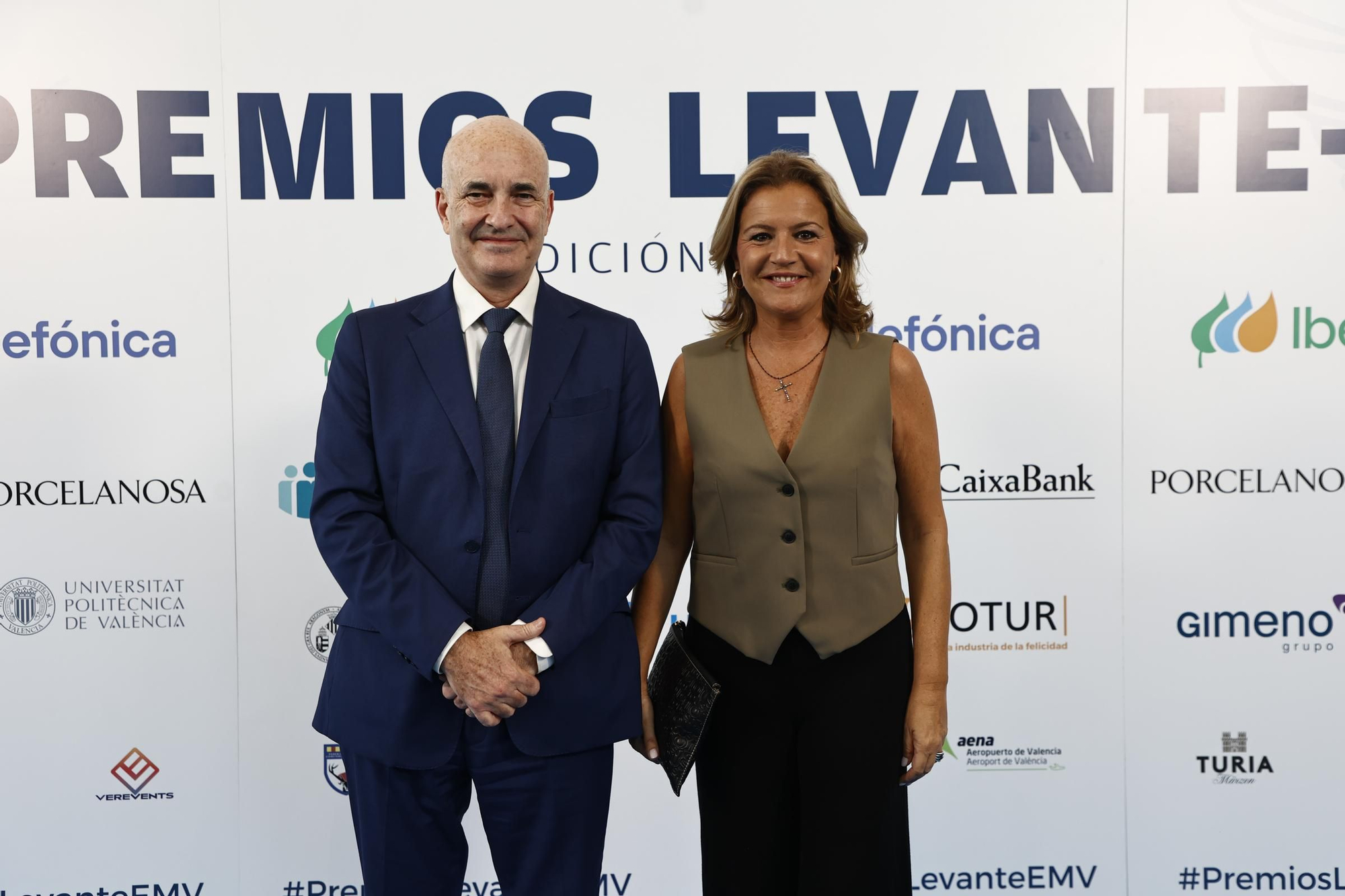 Búscate en la Gala de los Premios Levante 2023