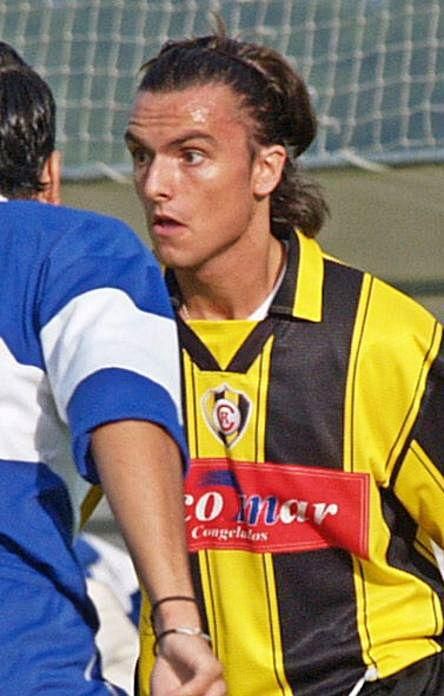 Rubén Albés, en sus años de jugador del Rápido.