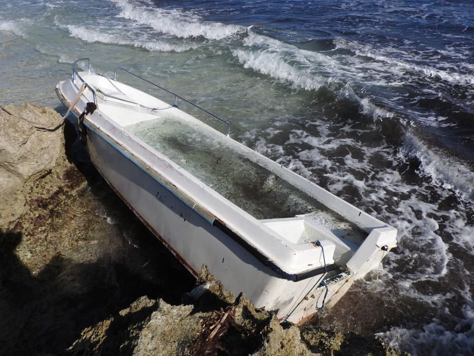 Llega una patera a Formentera