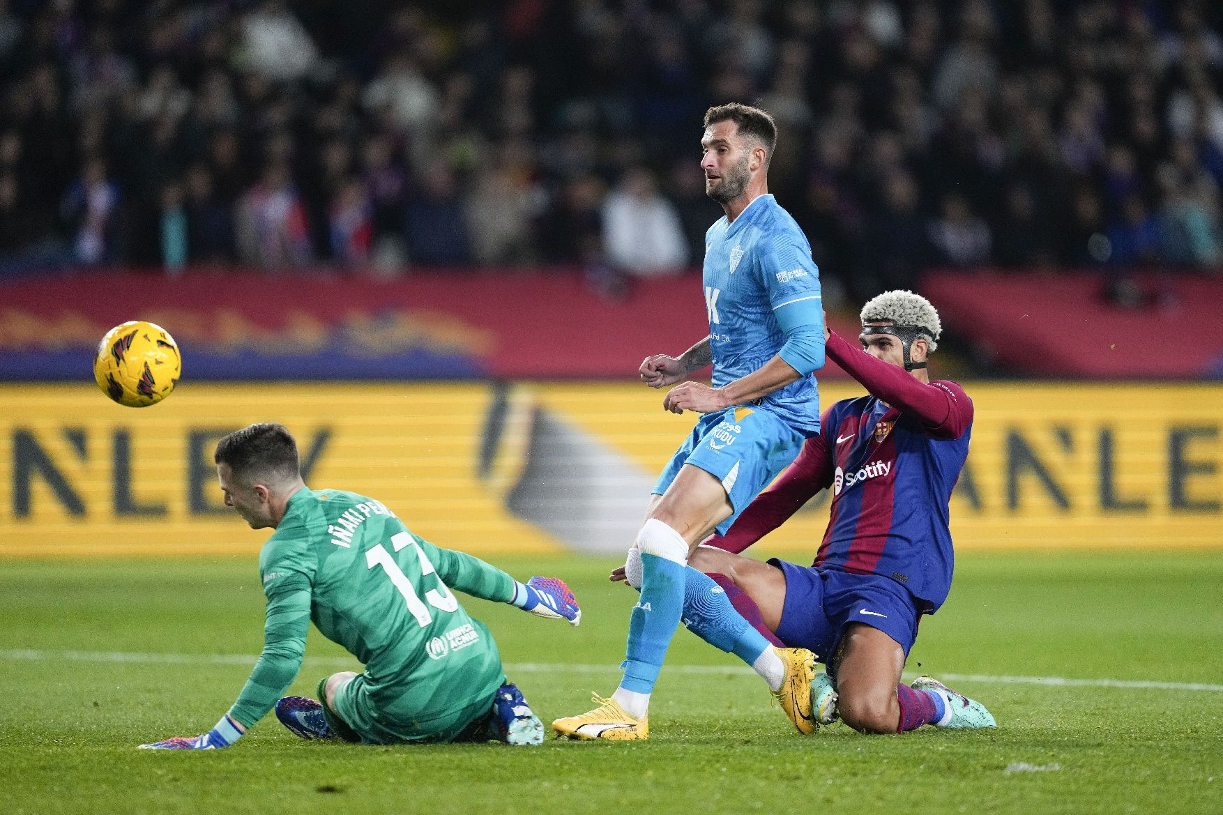 Les millors imatges del Barça-Almeria