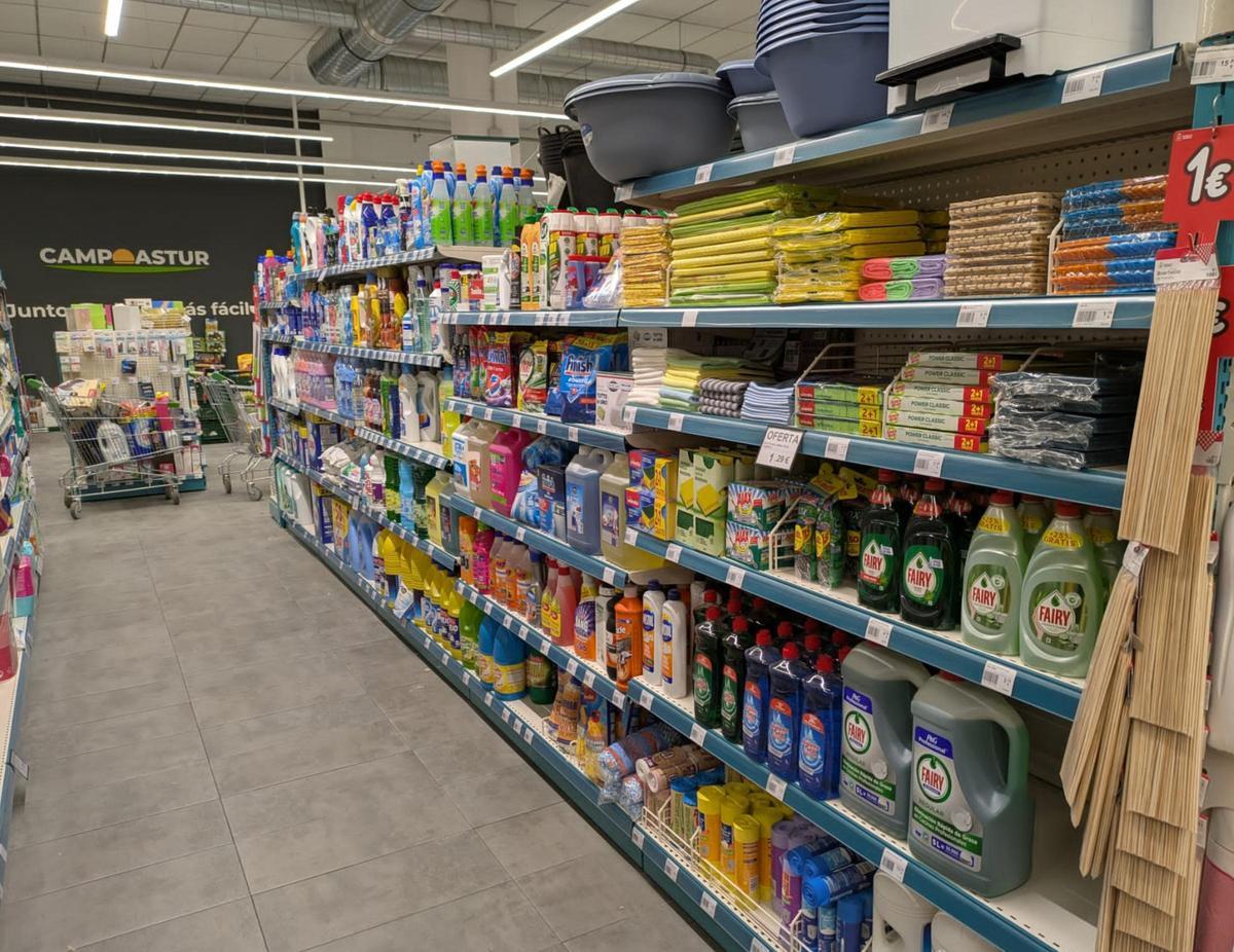 Uno de los supermercados Campoastur en Cangas.