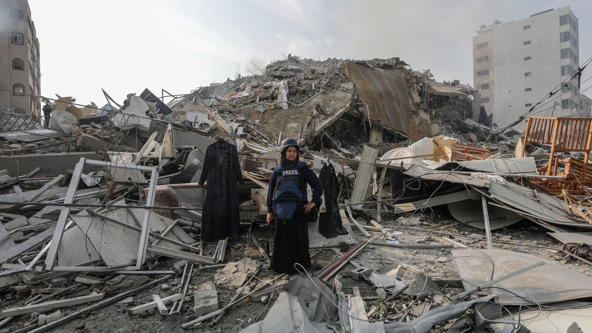 La torre Al Watan, en Gaza, reducida a escombros tras un ataque israelí