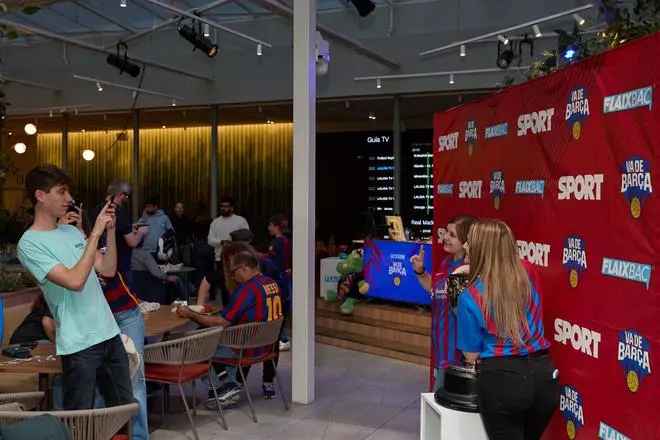 El Clásico con SPORT y el equipo de Va de Barça de Ràdio Flaixbac desde el Hotel Catalonia, en imágenes