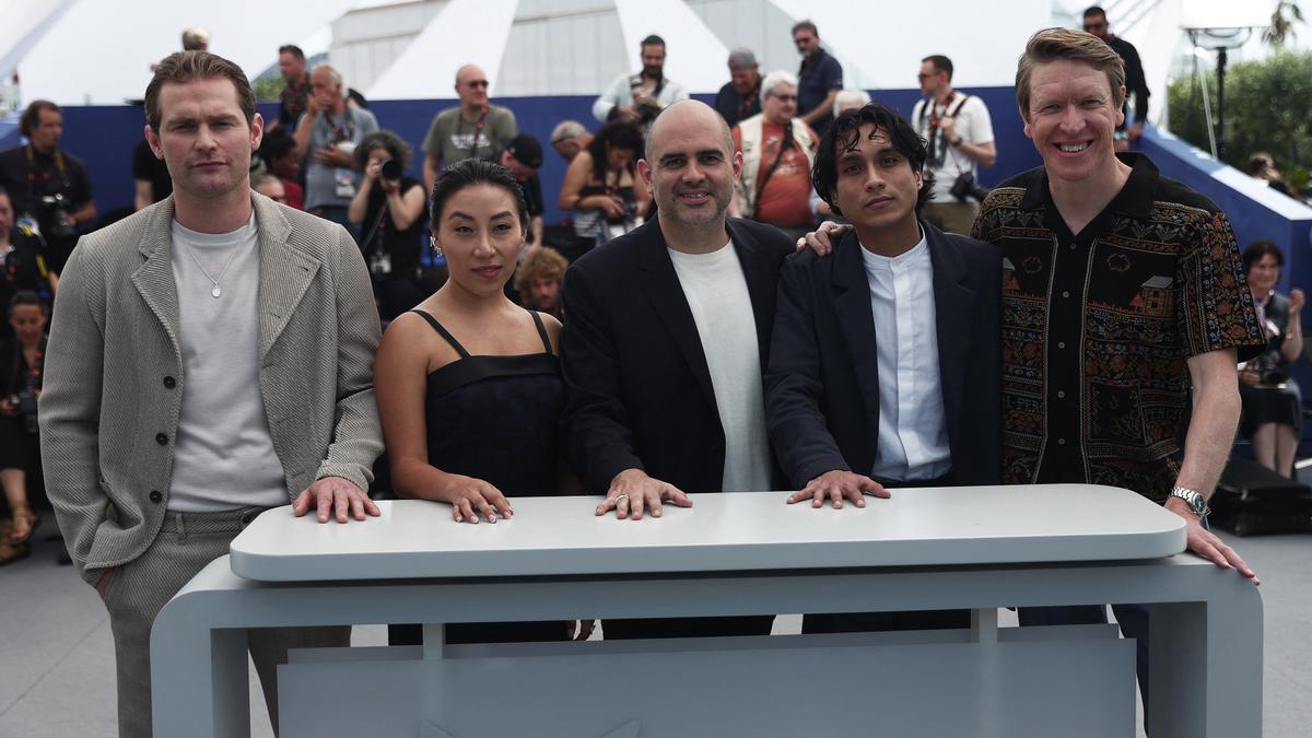 La chilena 'Los colonos' y la brasileña 'Levante' premios de la crítica en el Festival de Cannes.