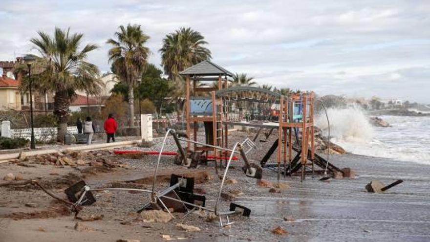 El Consell impulsa ayudas para los 16 pueblos de costa de Castelló afectados por el temporal