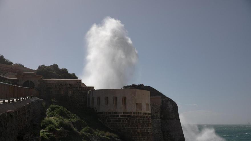 La borrasca Nils dejará rachas de hasta 90 kilómetros por hora y activa la alerta naranja en la Región de Murcia