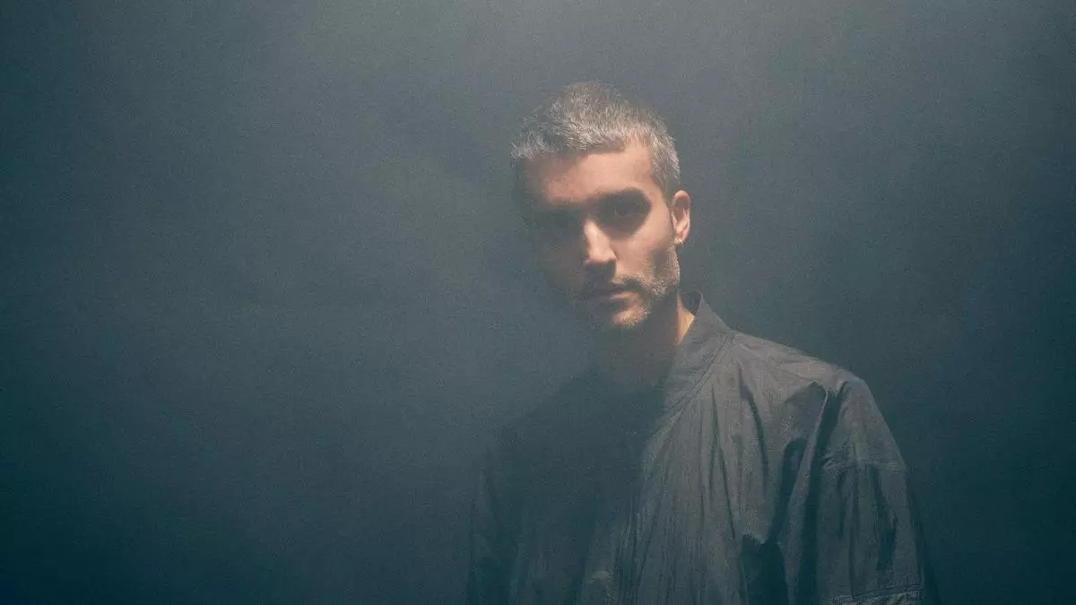 Nico Casal: «Santiago suena a lluvia, calma e introspección»