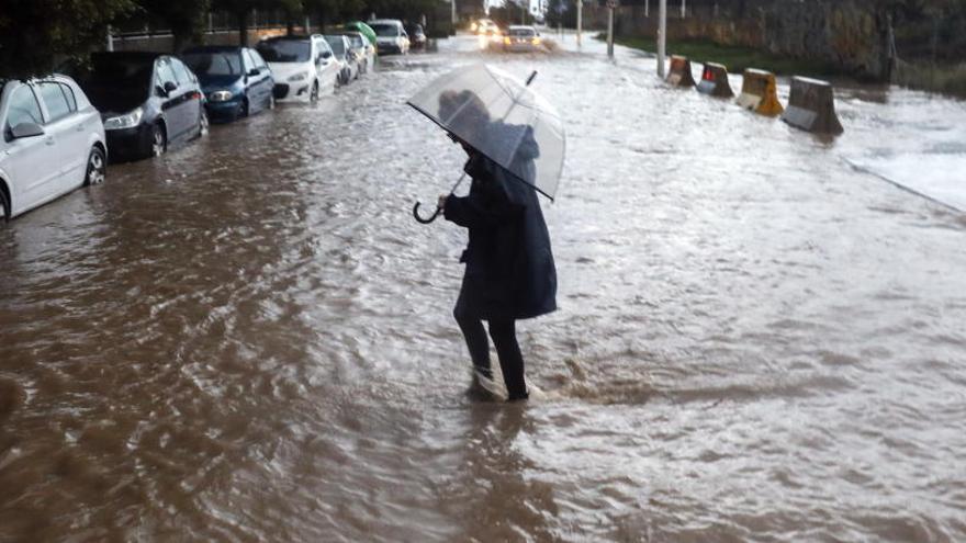 Afectados por las tormentas podrán retrasar las cuotas a la Seguridad Social