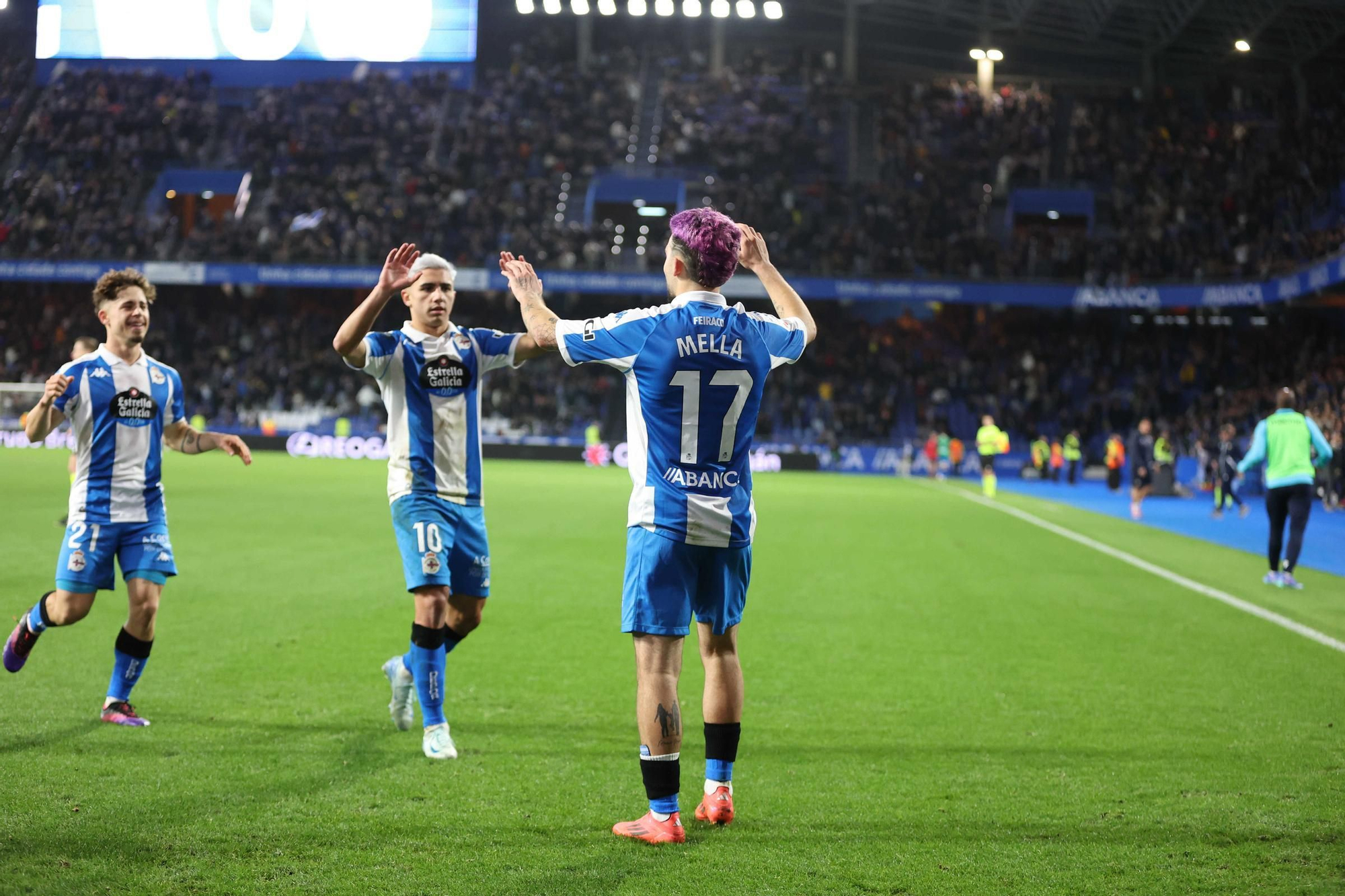 El Dépor golea al Castellón en Riazor (5-1)