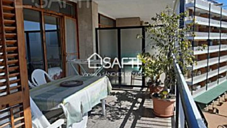 325.000 € Venta de piso en Lloret de Mar 100 m2, 3 habitaciones, 3 baños, 3.250 €/m2, 0 Planta...