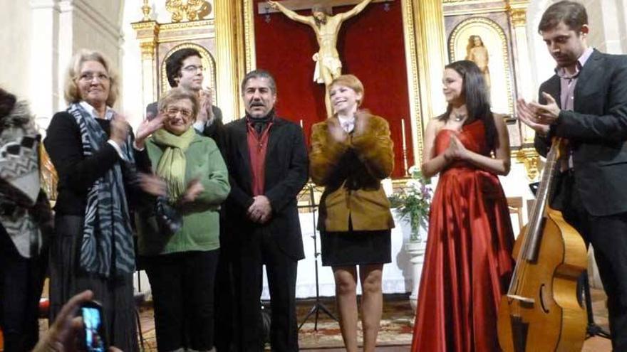 La música reúne a 200 de personas en la Iglesia de Collado