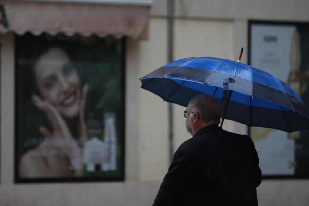 La capital de la Costa del Sol amanece bajo las nubes y con una previsión de lluvias intensas que se quedarán hasta la próxima semana