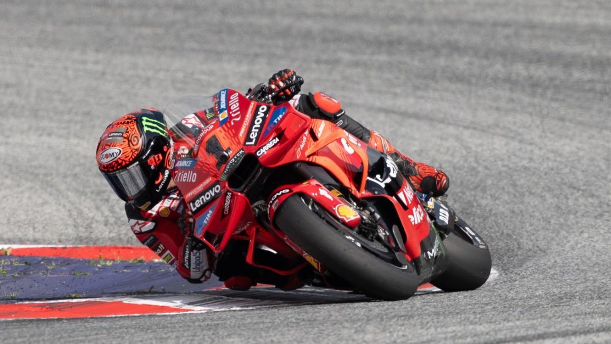 Pecco Bagnaia se llevó la carrera al sprint del GP de Austria