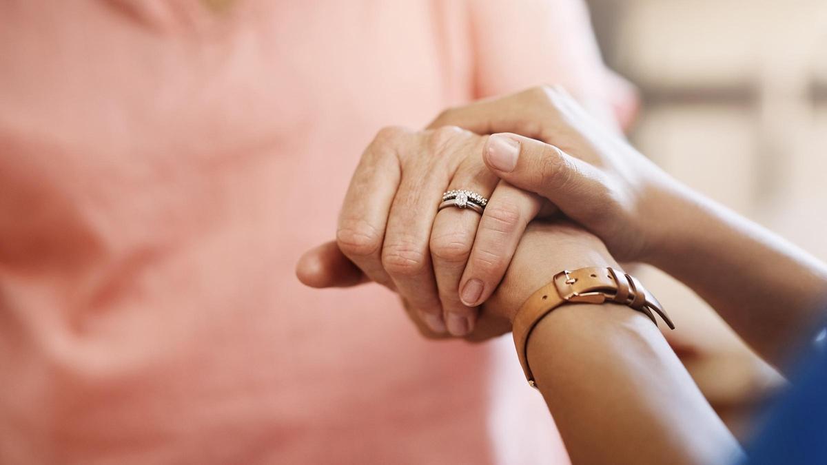 Evolución de los cuidados: de la ayuda puntual a la atención integral en casa