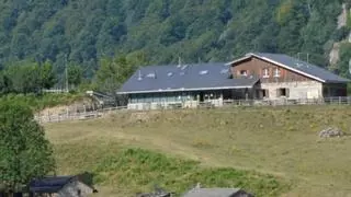 La Federación de Montaña espera que el refugio Brañagallones reabra a mediados de julio