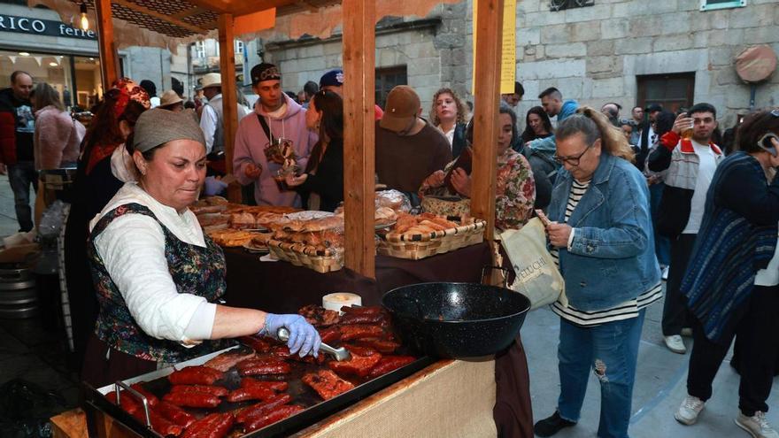 Miles de personas estrenan la Reconquista 2026