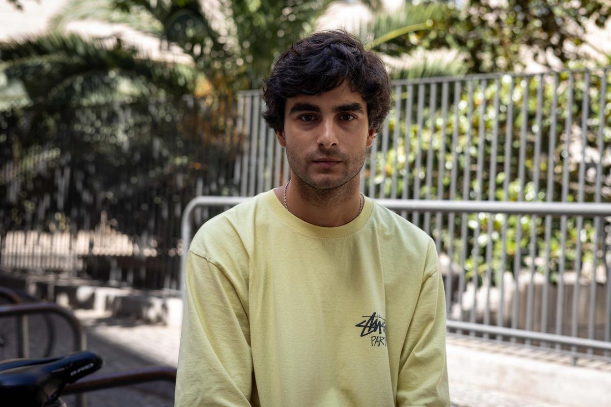 Javier, 22 años.