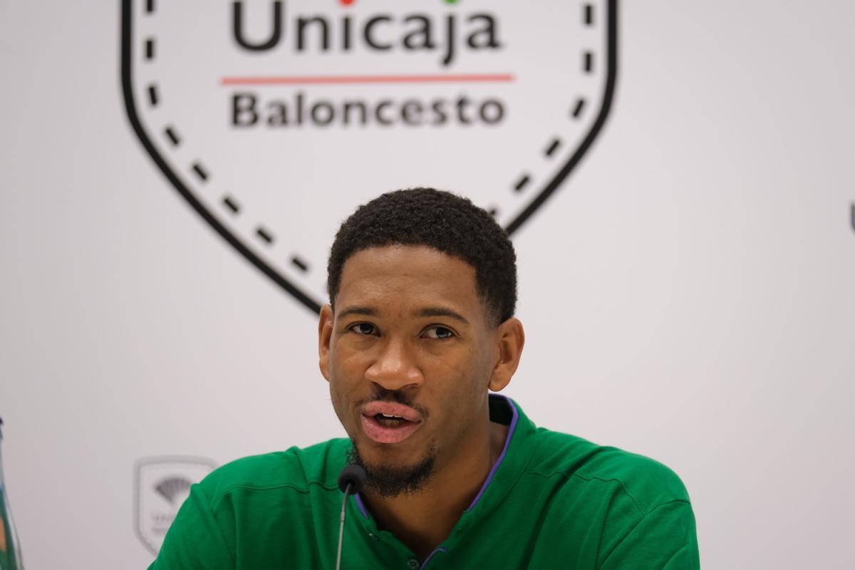 Kameron Taylor ya se viste de verde