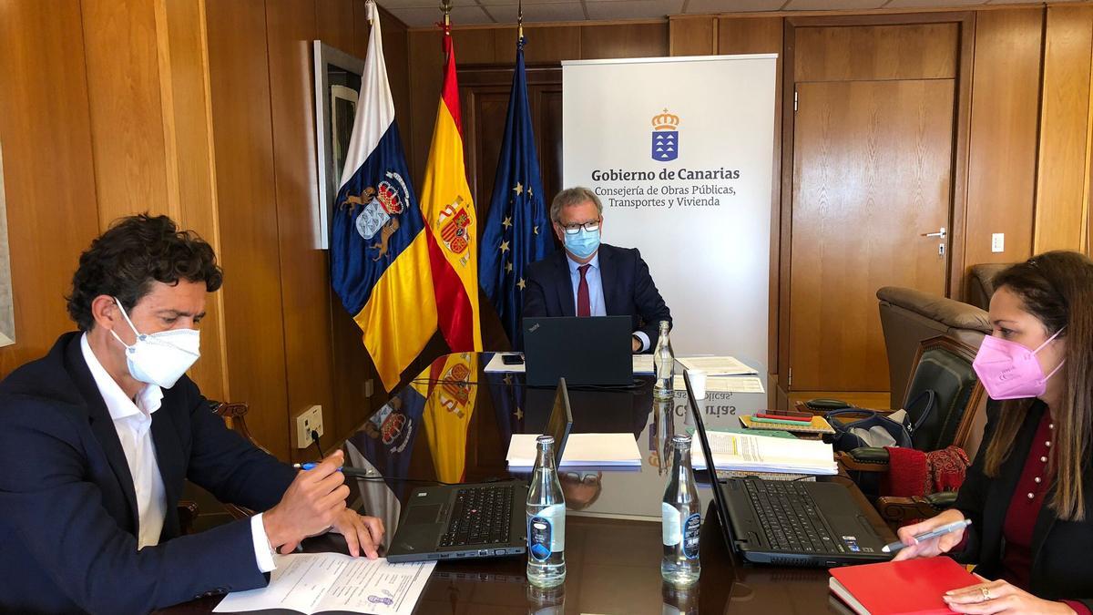 Sebastián Franquis avanza con el Ministerio en el estudio de los suelos para la promoción de 997 nuevas viviendas en alquiler asequible en Canarias