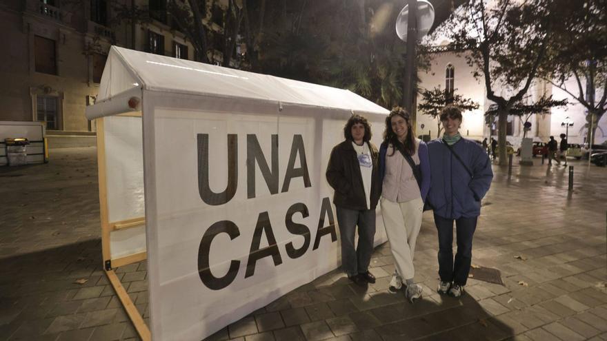 Una performance sobre la vivienda inaugura Open House | MANU MIELNIEZUK