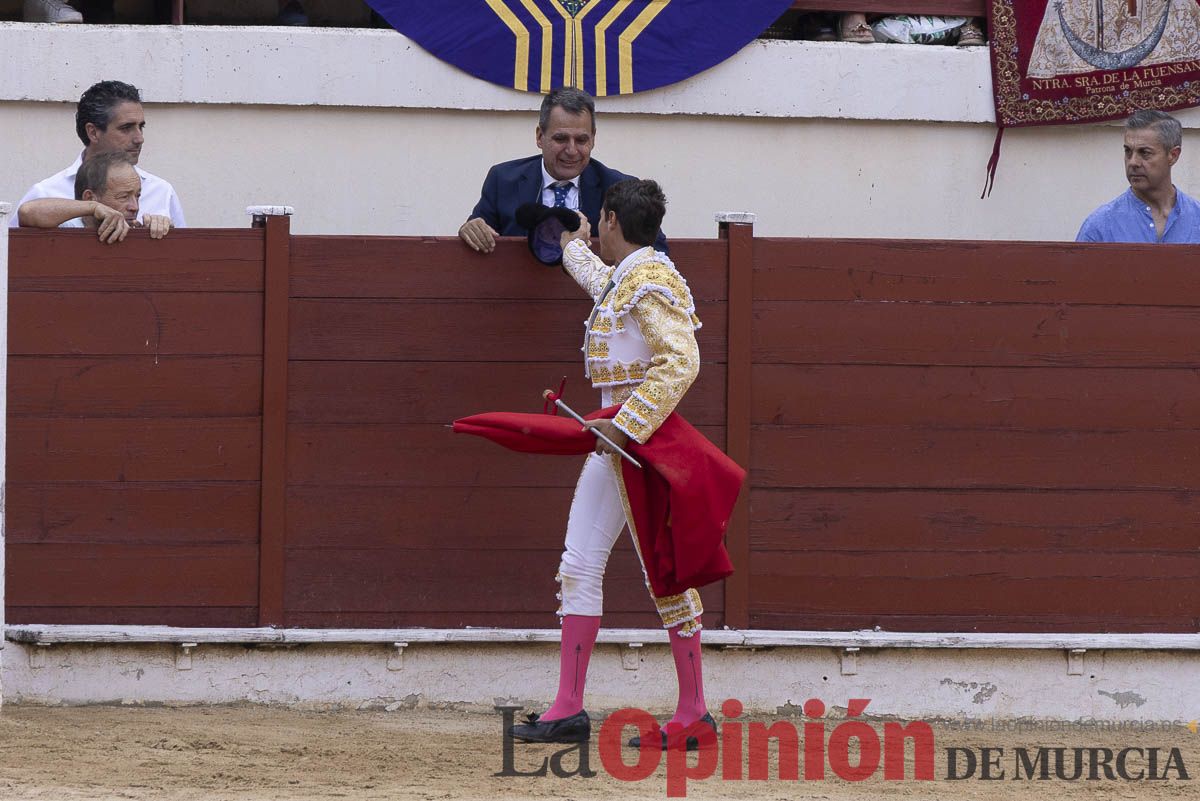 Tarde histórica en Abarán con la alternativa de José María Trigueros y el indulto de Tomás Rufo, junto a Castella salieron a hombros