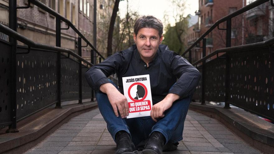 Jesús Cintora: &quot;Murcia arrastra lastres de corrupción, contaminación, transfuguismo e impunidad&quot;