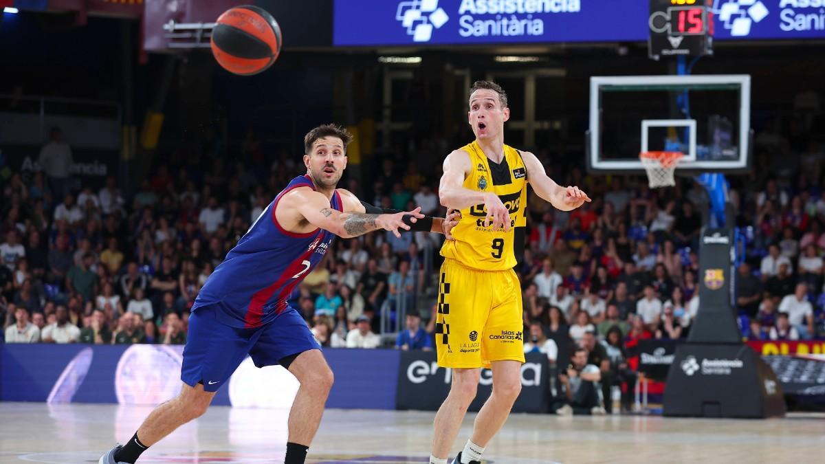 Marcelinho Huertas y Nico Laprovittola, en un Barça-Tenerife de la pasada temporada