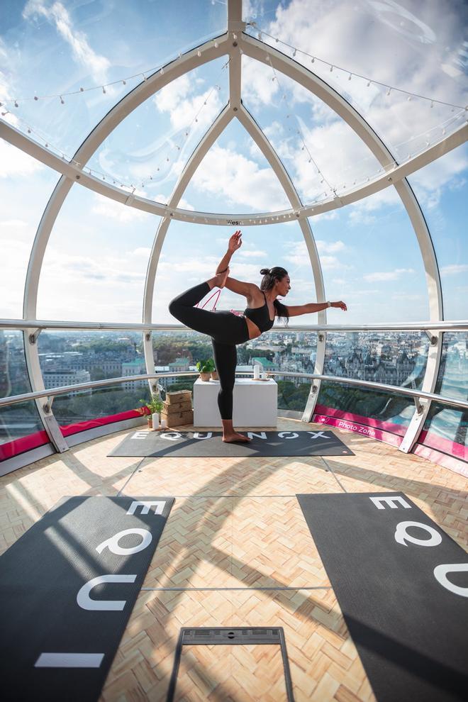 Yoga en el London Eye