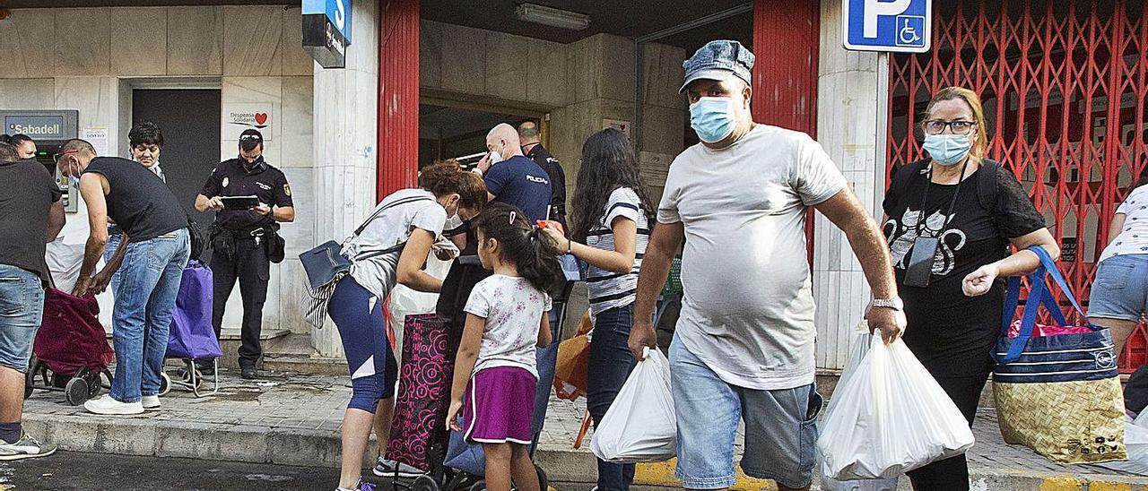 El hambre no coge vacaciones