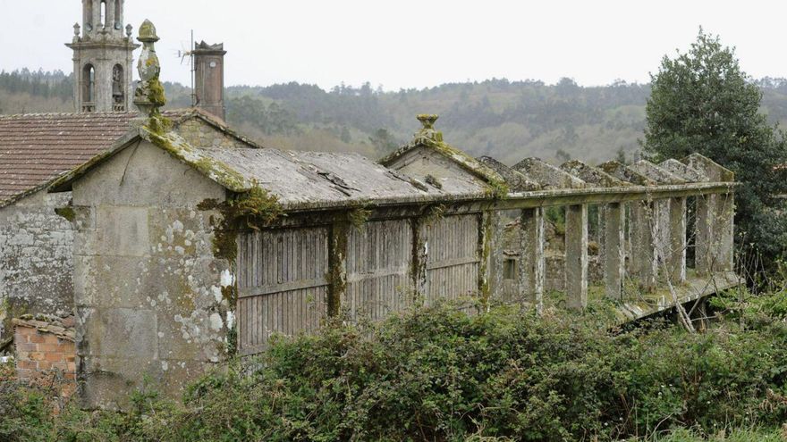 La edificación, en un precario estado de conservación. | |