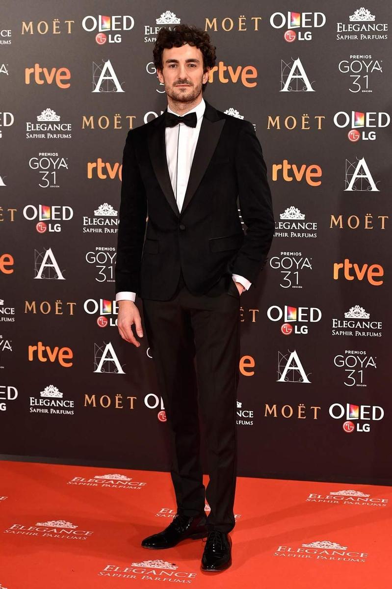 Premios Goya 2017: Miki Esparbé con esmoquin de Tween