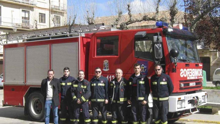 Sirenas para homenajear al bombero fallecido en Oviedo