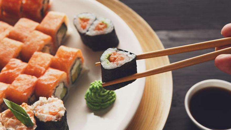 El sushi es una de las comidas favoritas de los japoneses.