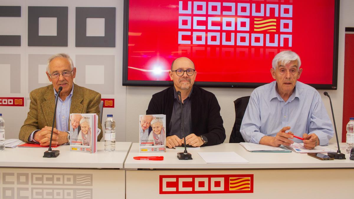 Sepúlveda, Pina y Carrera, esta mañana, en la sede de CCOO.