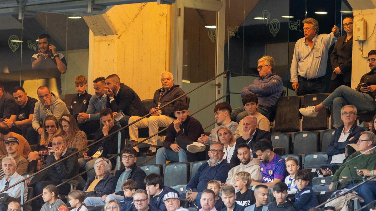 Desde el palco, en llamada y a escasos metros de Enrique Ortiz: así vivió el Hércules-Europa Rubén Torrecilla