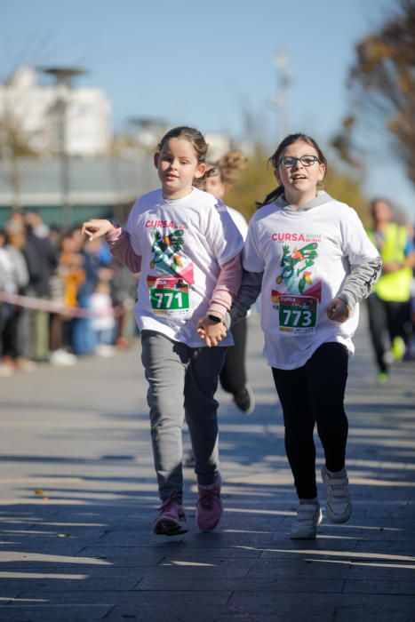 Mil niños y niñas participan en la carrera infantil de Reyes en Palma