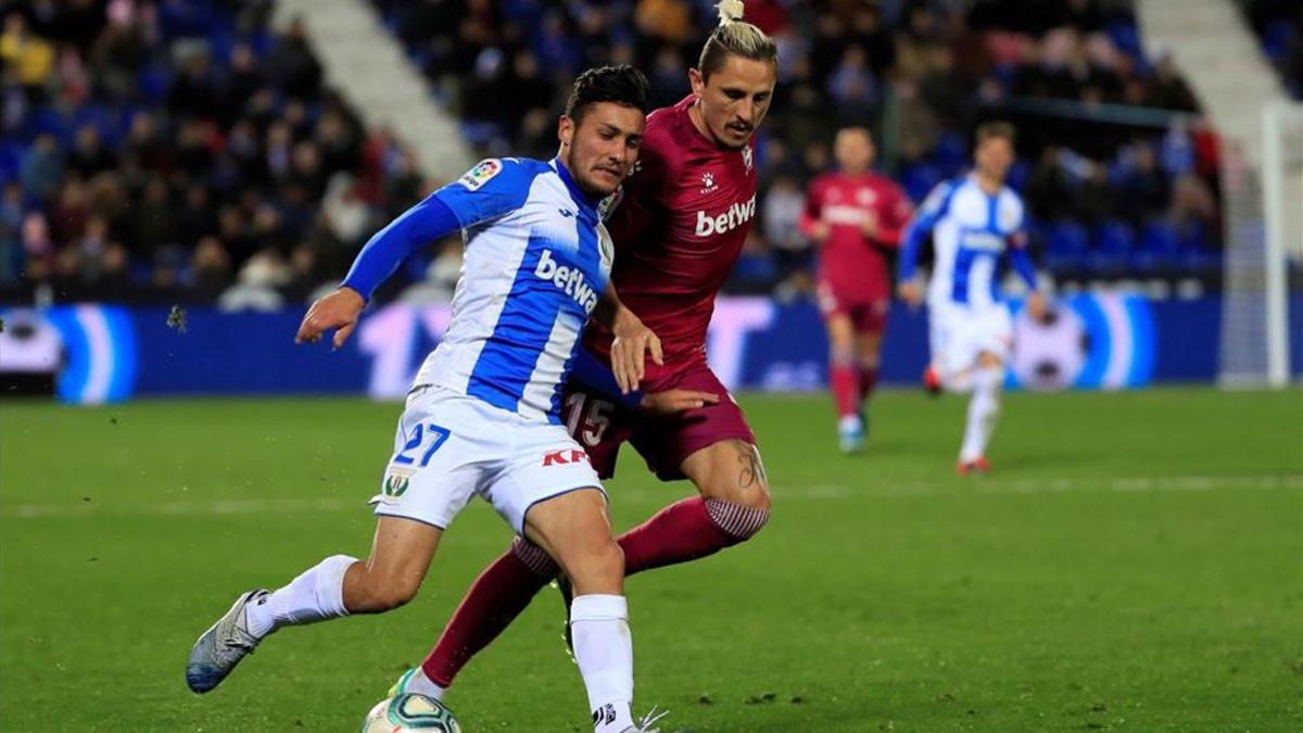 Óscar Rodríguez es nuevo jugador del Sevilla