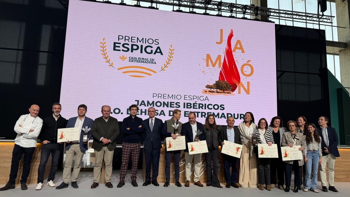 Entrega de premios a los mejores jamones DOP Dehesa de Extremadura.
