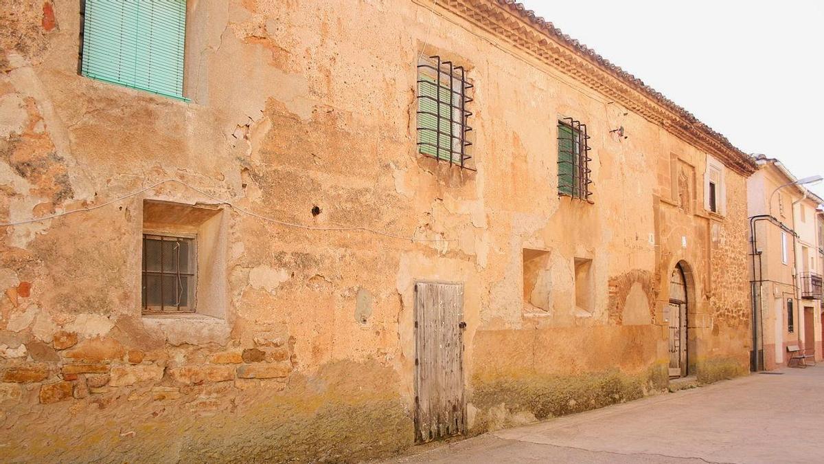 Adéntrate en uno de los pueblos más curiosos de Aragón