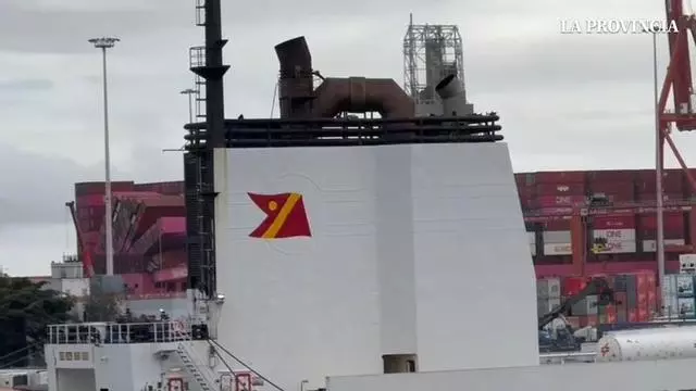 Atraque de riesgo en el Puerto de Las Palmas