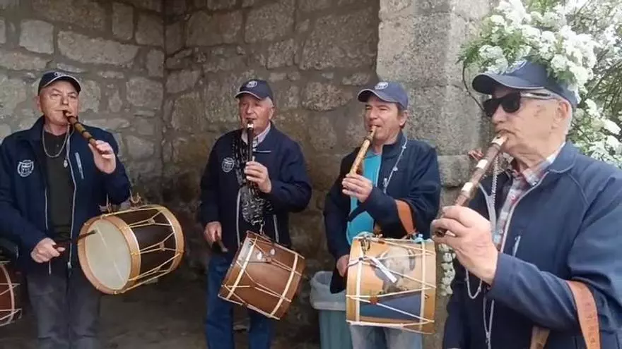 VÍDEO | Entre flauta y tamboril: Así suena Fermoselle el día de San Albín