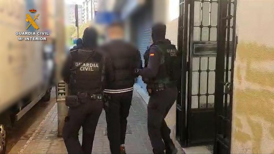 La Guardia Civil desarticula un grupo criminal dedicado a los robos, la extorsión y el tráfico de drogas en Castellón