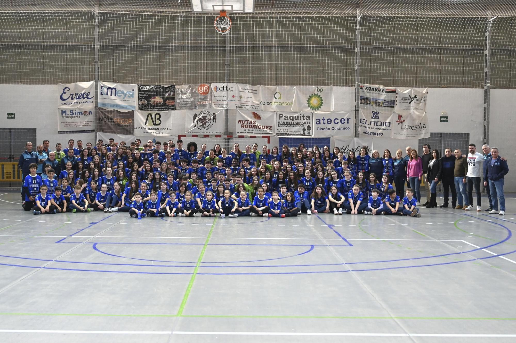 Galería | Búscate en la presentación del Club Almassora Balonmano