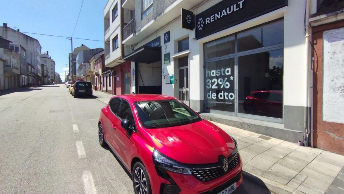 Instalaciones de Renault en la calle Fernando Conde de A Estrada.