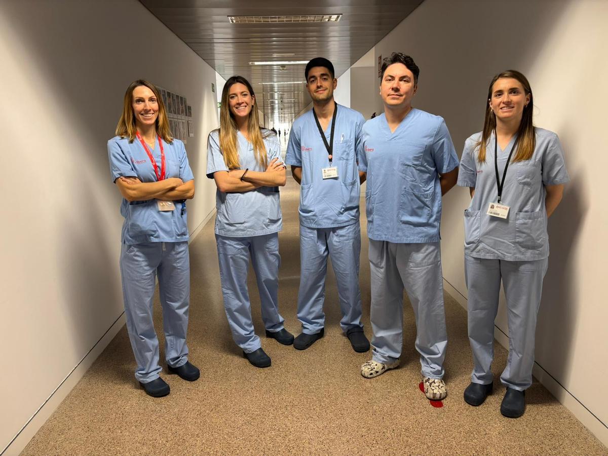 Cinco de los urólogos del Hospital del Vinalopó entrevistados por INFORMACIÓN