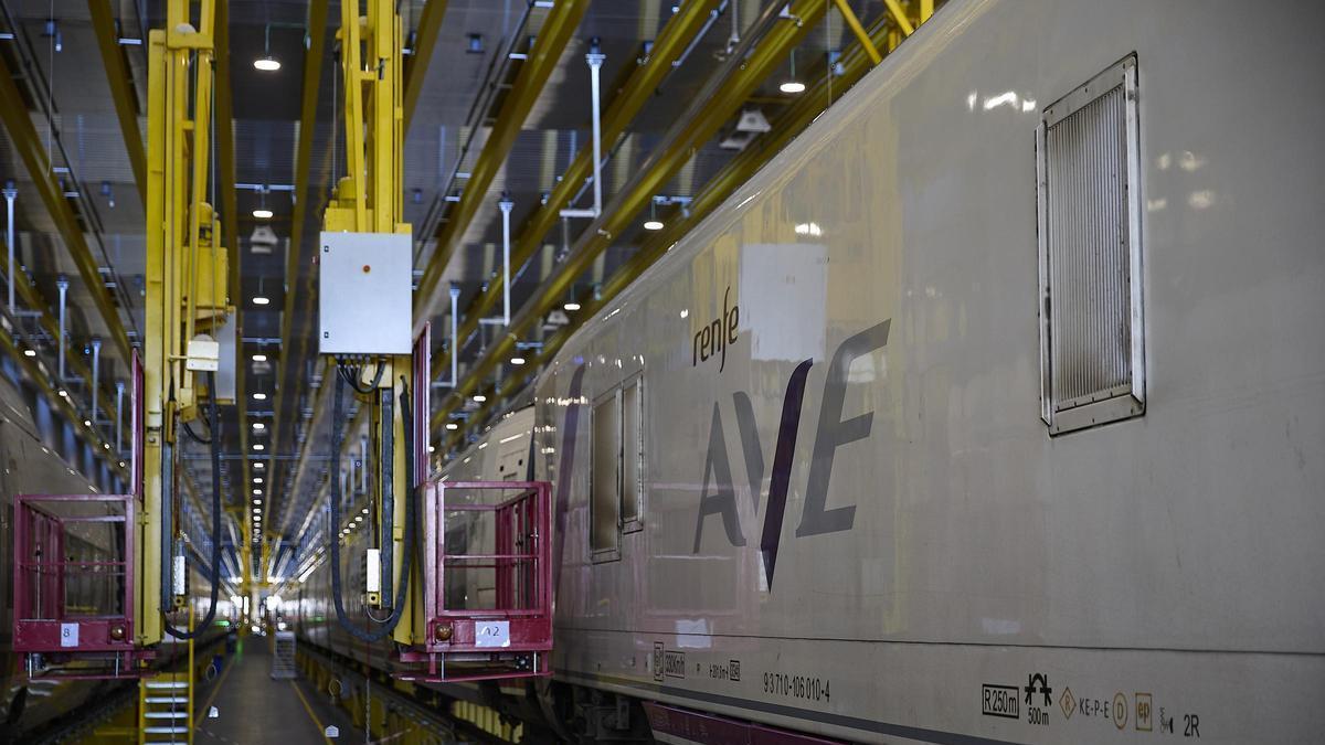 Taller de Alta Velocidad de Renfe en Fuencarral, Madrid.