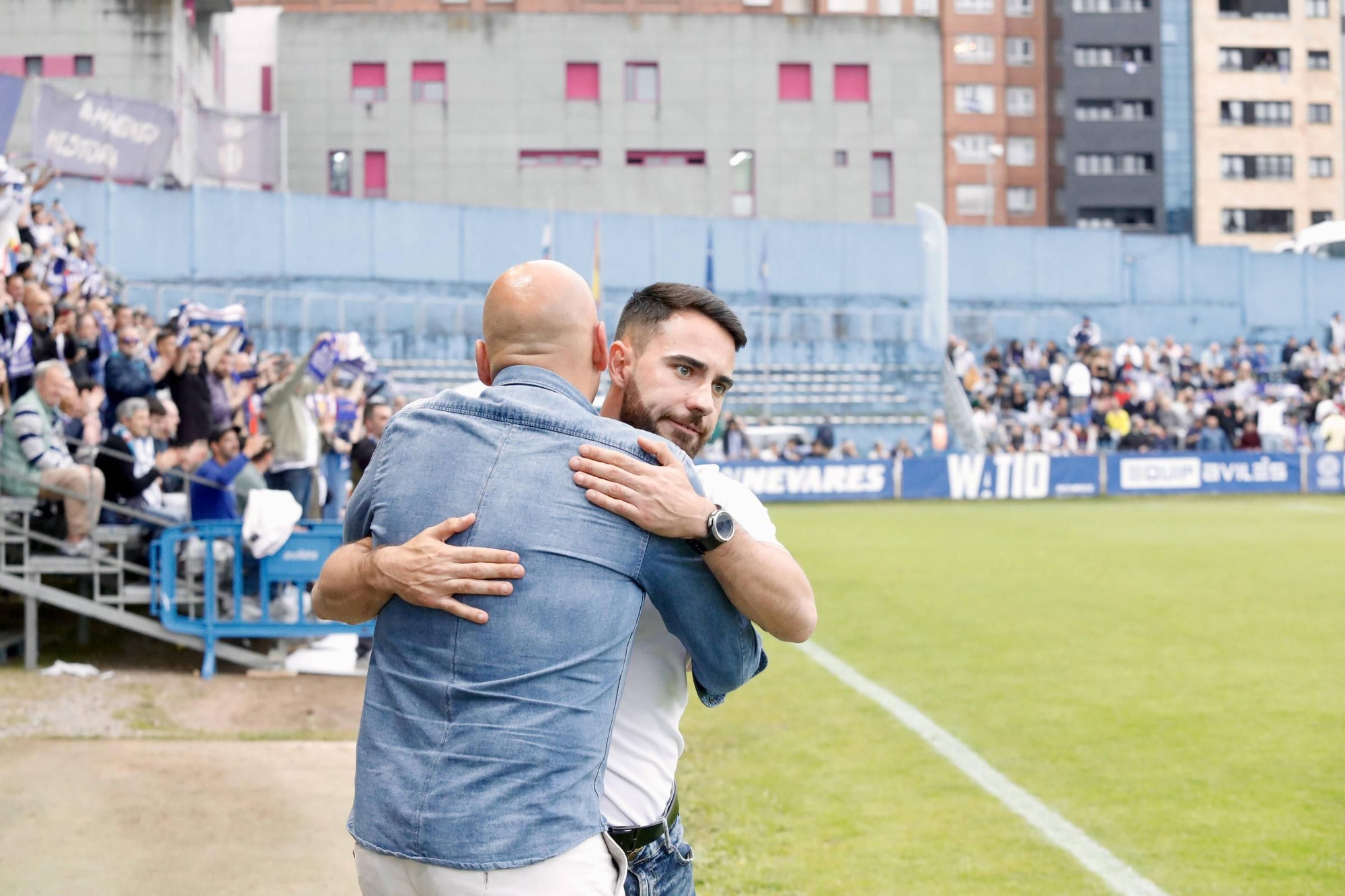 EN IMÁGENES: La final por el ascenso entre Avilés y Rayo Majadahonda vivida en el Suárez Puerta